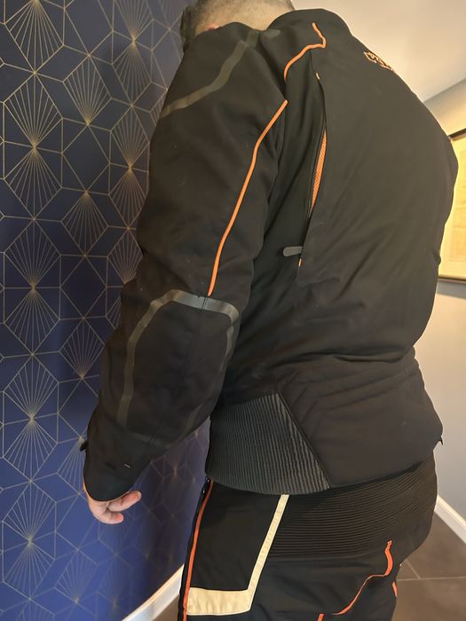 Яке за мотор ktm
