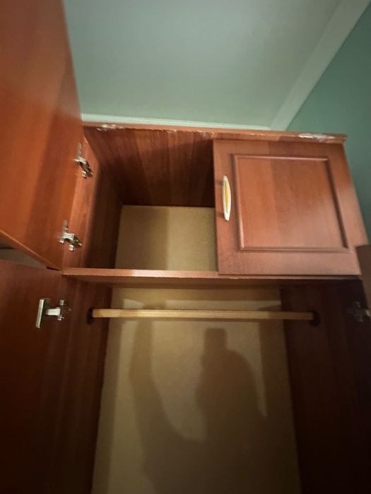 Продаю 2 шкафа , б/у