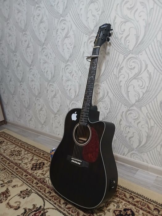 Гитара Акустика сатылады Атырау