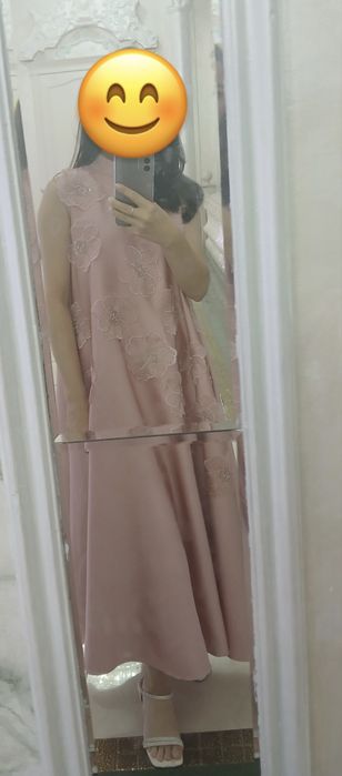 Платья на выход.