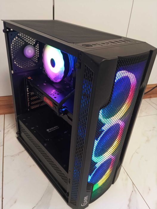 Геймърски компютър