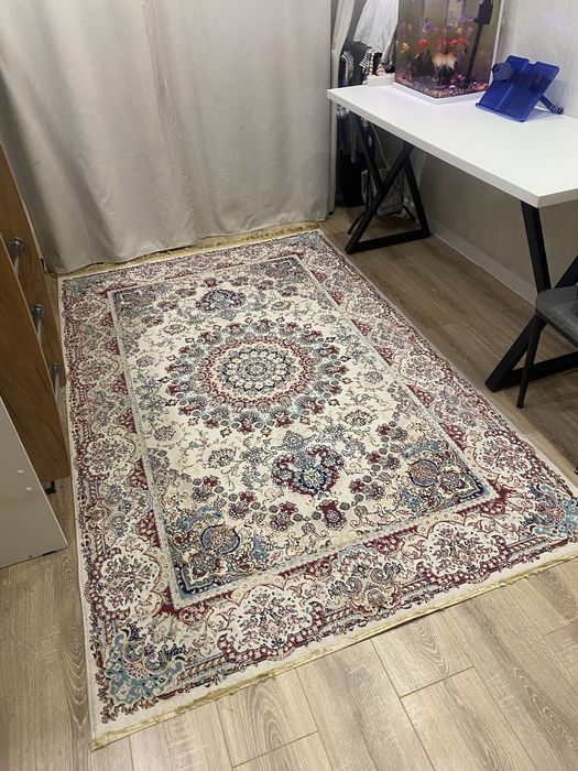 Ковер 20000 тг 220 на 150 см