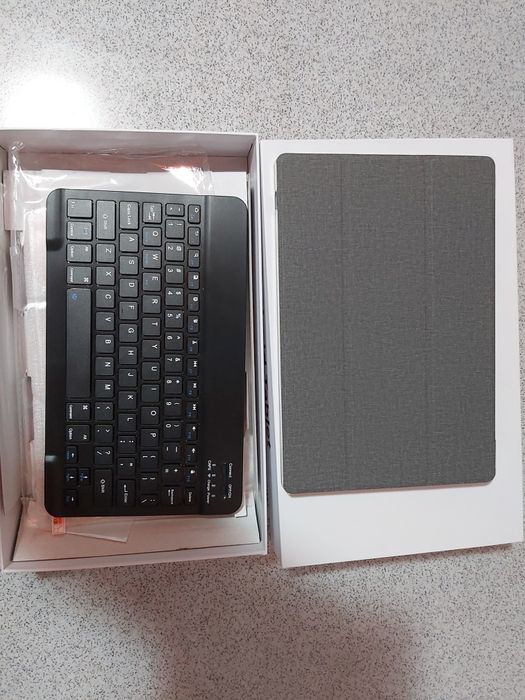 Tableta Kadybe liber de retea