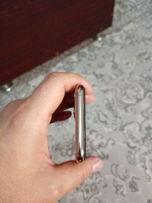 Продаю 11 про свой