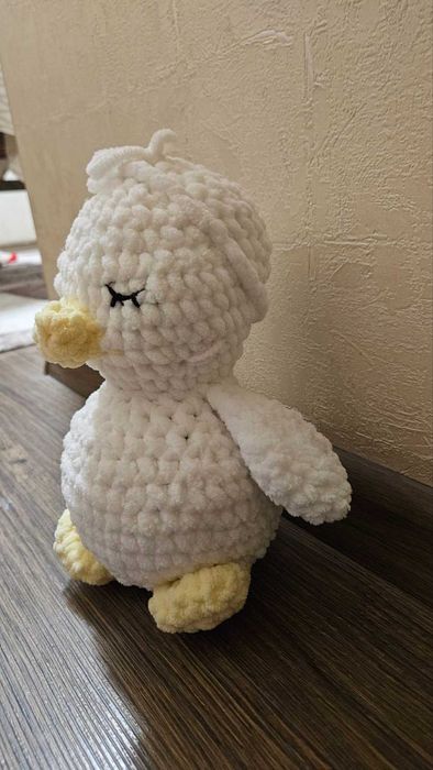 Плетено плюшено пате