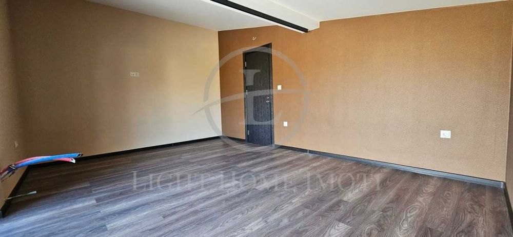 Реф. 3055 Двуетажна къща с. Белащица