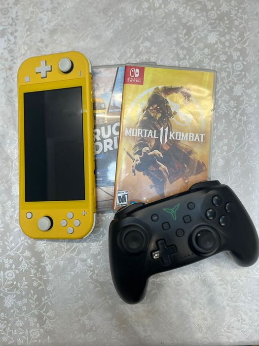 Nintendo switch lite 32 gb