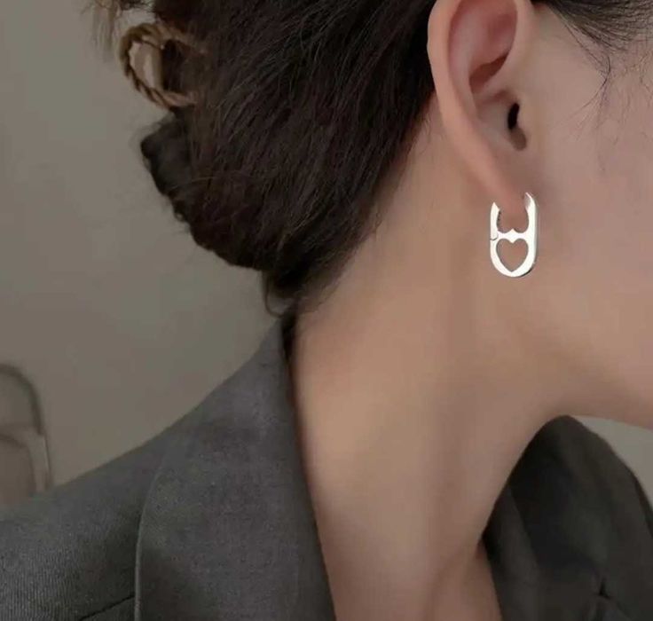 сережки женские  .