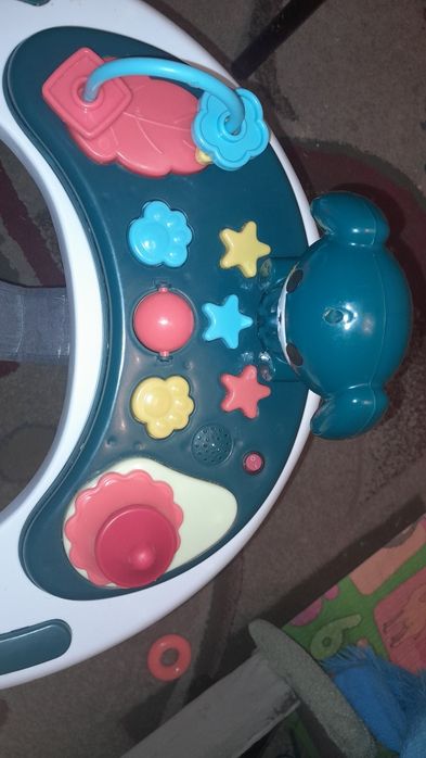 Продам ходунки детские