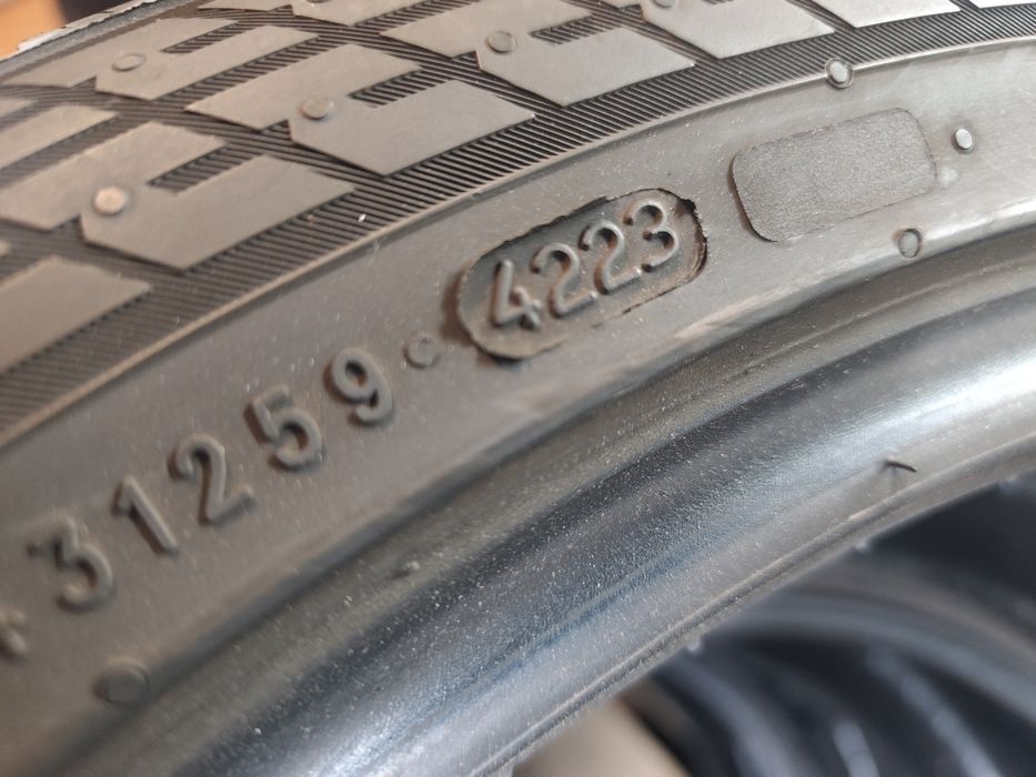 4 броя 245/45/19