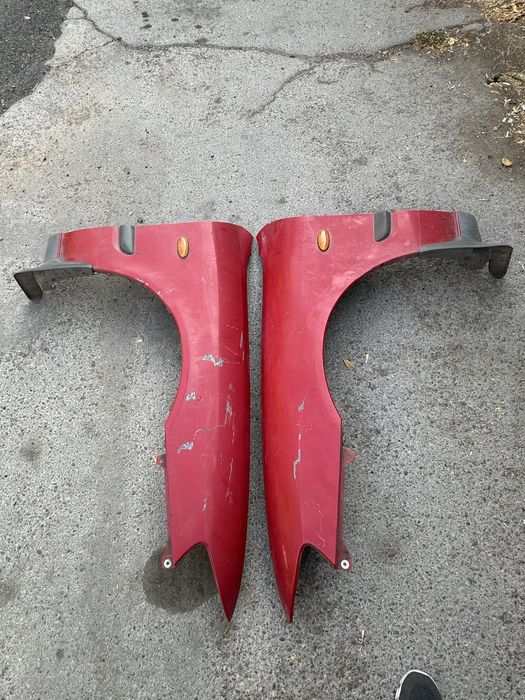 Привозные крылья на мазда 626 птичка