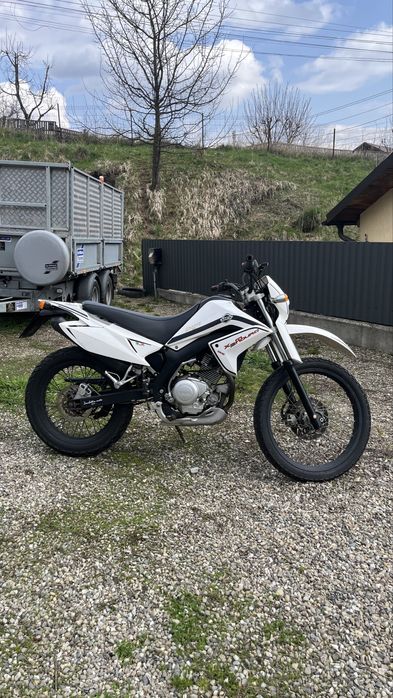malaguti 125cc 16 ani enduro 1500€ negociabil