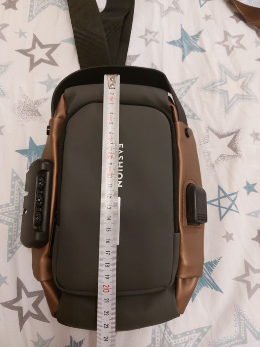 Мъжка чанта със заключване