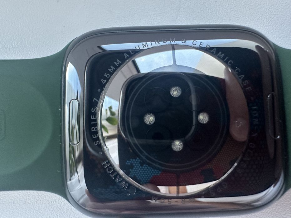 Apple watch 7 series 45 mm.