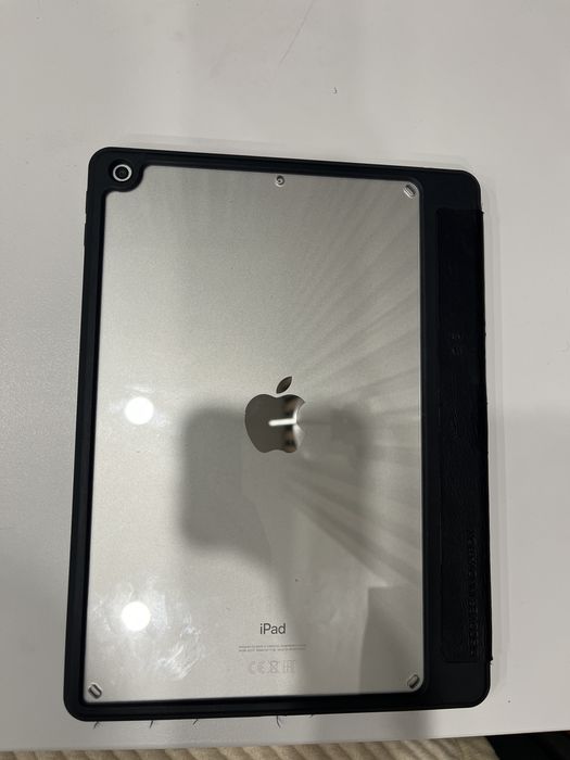 Apple iPad 8 поколения