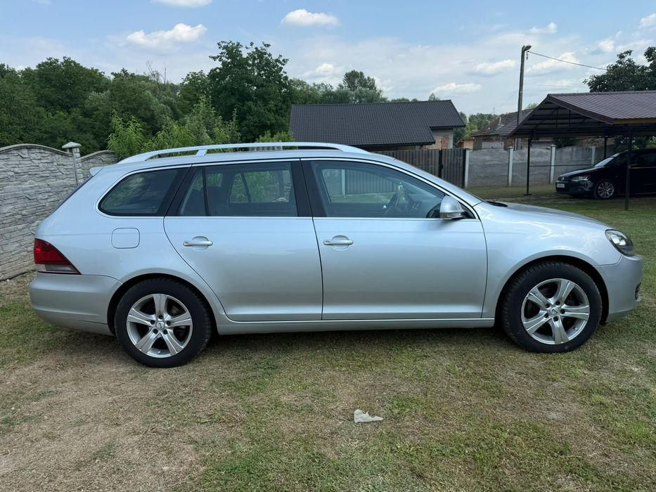 VOLKSWAGEN Golf 2010 — imagine 4