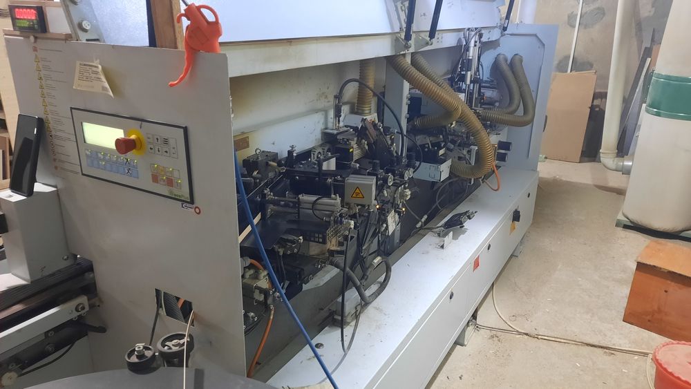 Kromka stanok Homag. Pvx OPTIMAT KDF 120 C.
