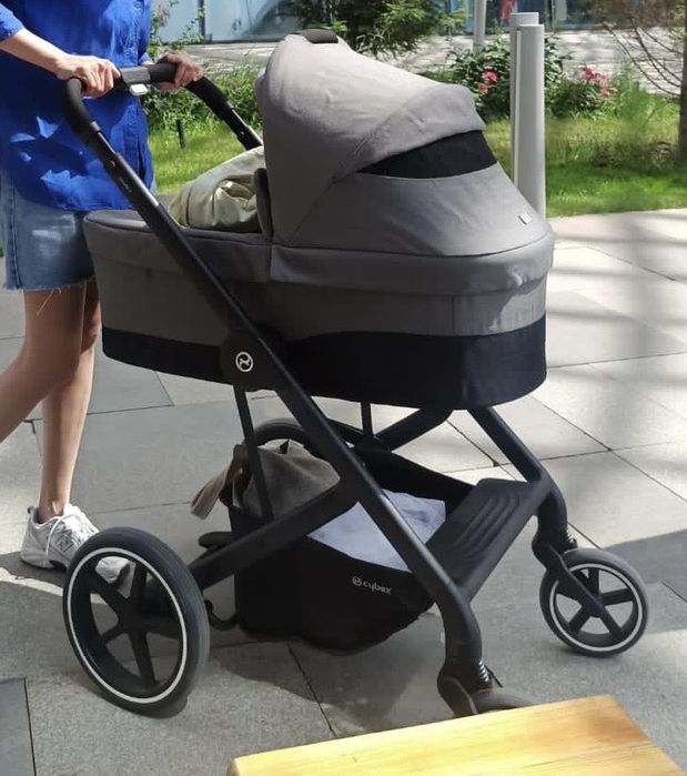 Cybex Balios S 2 в 1, люлька + прогулочный блок