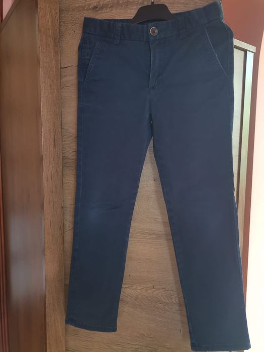 Cămașă si pantaloni școală