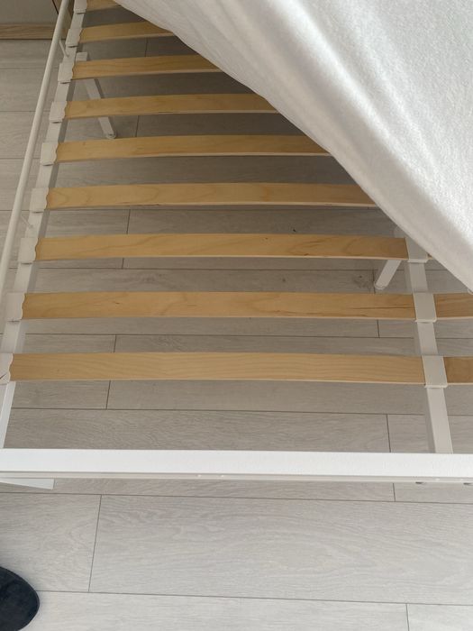 Двуспальная кровать от IKEA