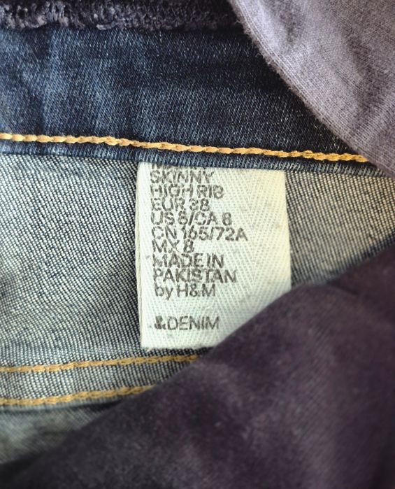 Tricou si 2 perechi blugi H&M ,mărime M