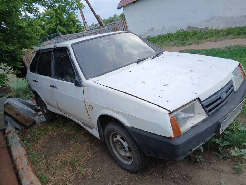 Продам по запчастям ваз 2109