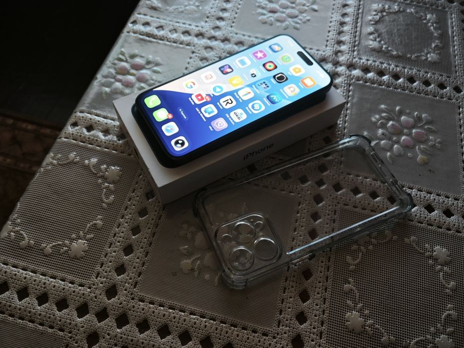 I phone 15 pro max 256gb