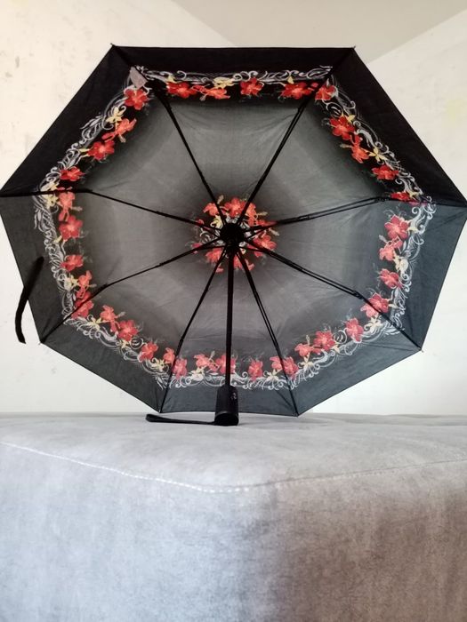 Продам зонтик!!!