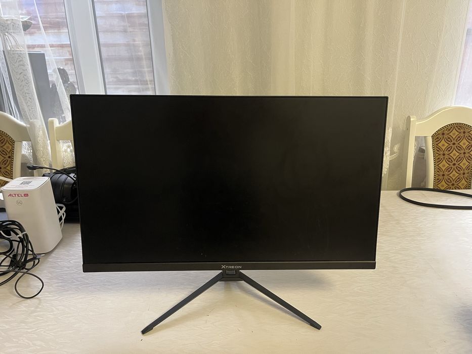 Компьютер в полном комплекте, подарок Веб-камера