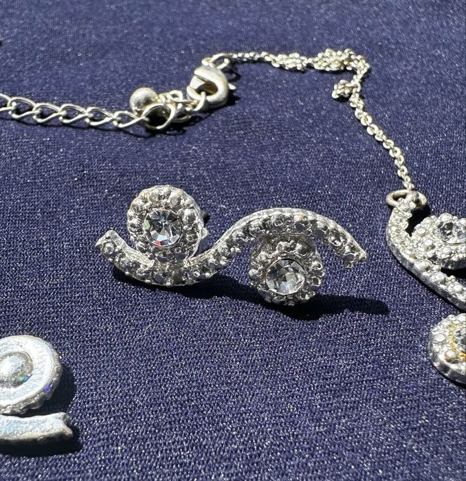 Красивые нежные комплекты украшений