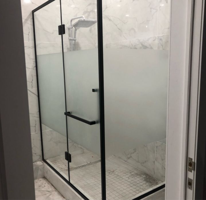 Душевые, перегордки со стекла