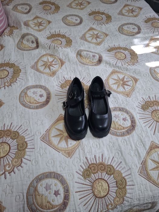 Туфли в школу для девочки