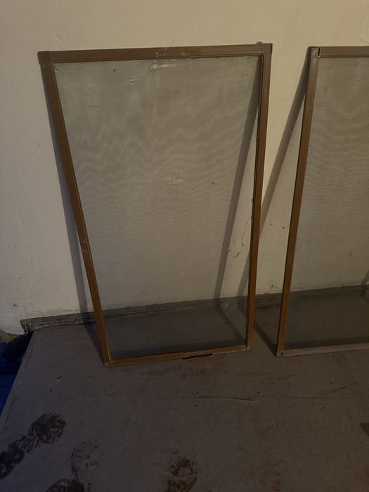 Сетка для окна б/у