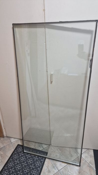 Vând termopane, ferestre, geamuri și plase țânțari-sh