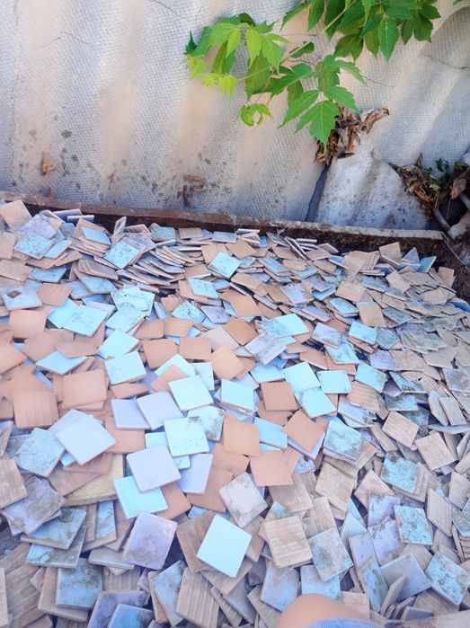 Продаётся кафель саведская маёлика