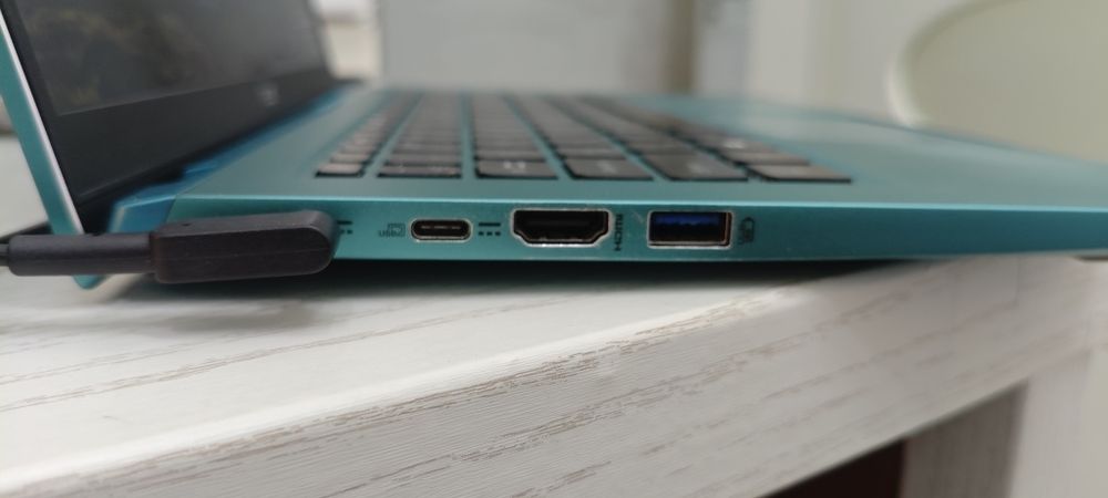 Продам ноутбук Ryzen 5 5500U.