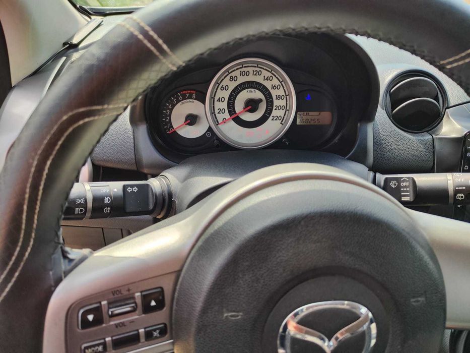 Mazda 2 (2008) • 1.3 Benzină • 168.255 km