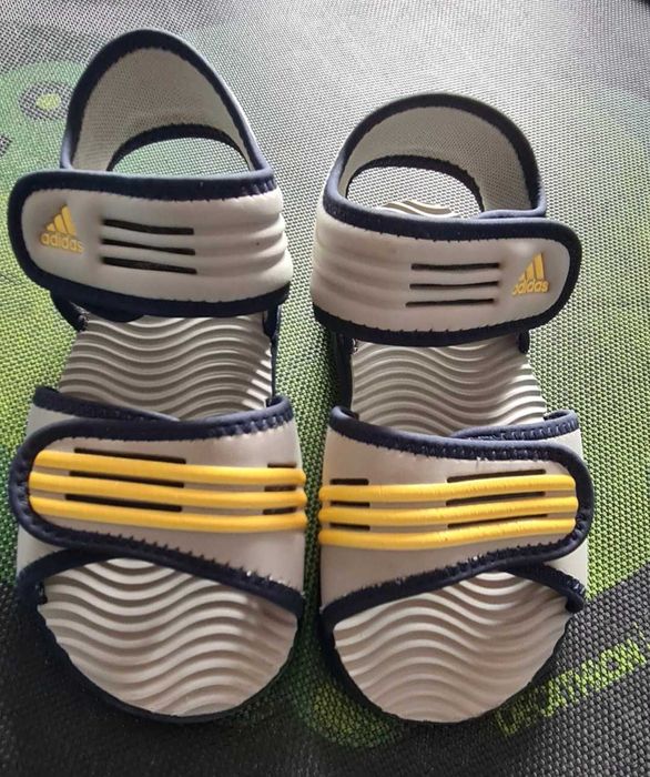 Set 3 perechi papuci  cu 19 cm interior
