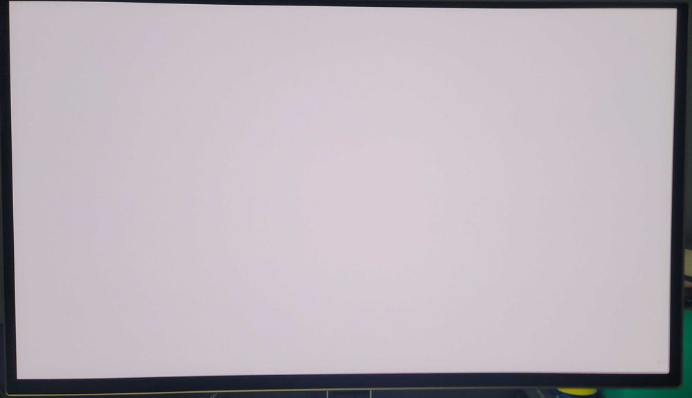 Samsung Odyssey OLED G8 G81SF 27″ 4K 240Hz – в гаранция, без burn-in