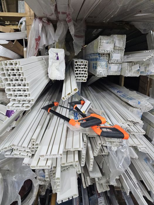 Карниз багетный для шторы