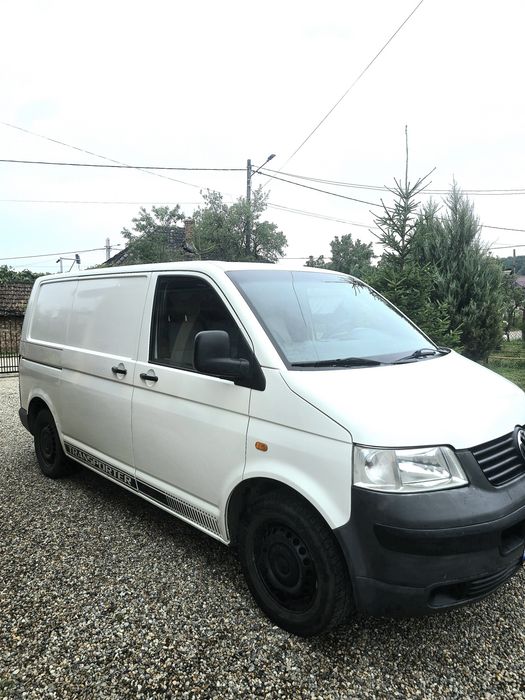 VOLKSWAGEN Transporter 2006
