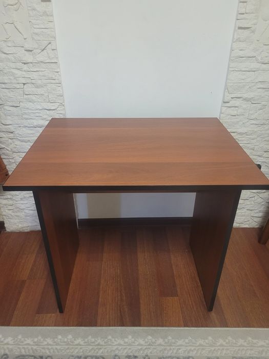 Стол компьютерный офисный