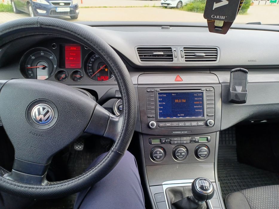 Passat B6 2006 luna 11