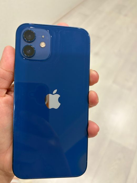 Продам iPhone 12 64 GB