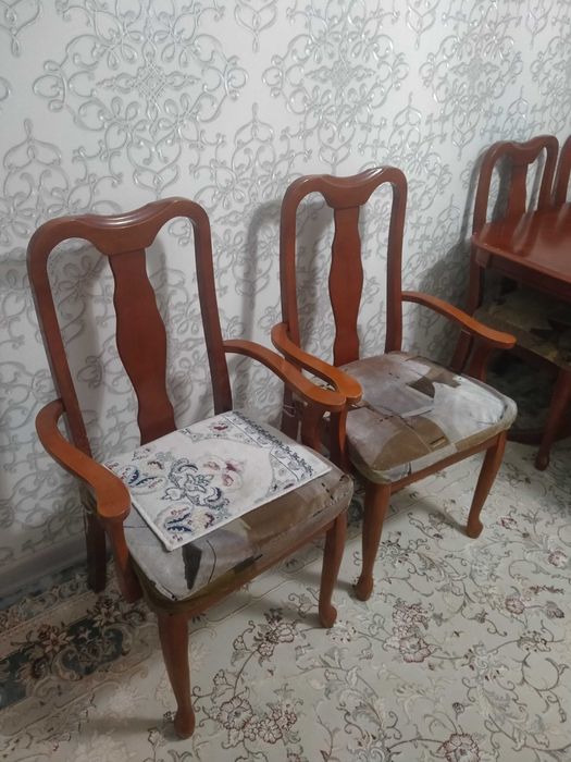 Стол со стульями за 220000тн+ отдельно 6 стульев новых по 11500тн