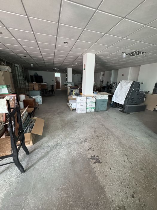 сдается нежилое помещение