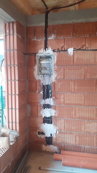 Instalații electrice