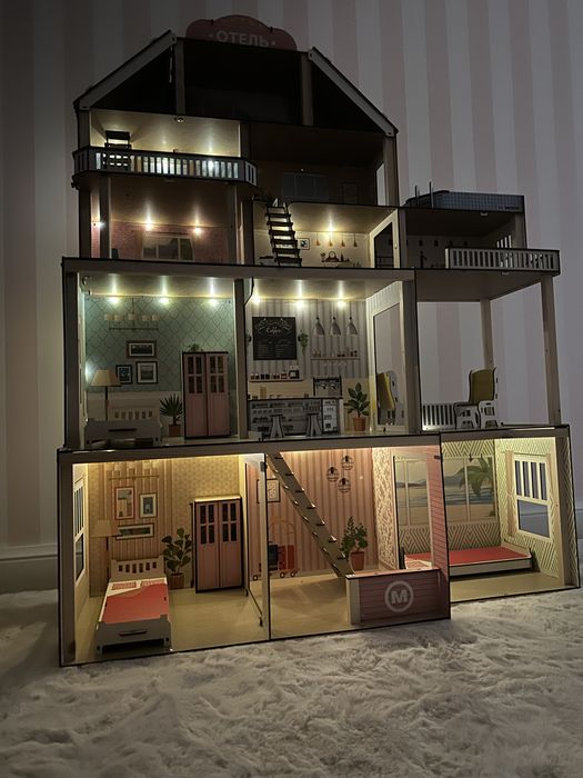 Кукольный домик