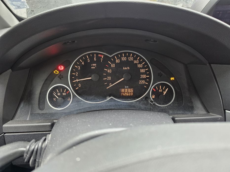 Opel meriva на части