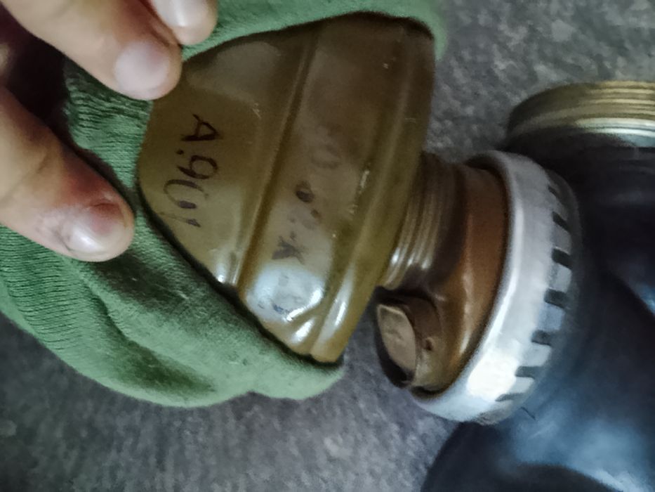 Продаю противогазы гп4у пмг2 и гп7бт